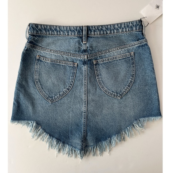 WE THE FREE Distressed Frayed Row Hem Blue Denim Jean Skirt Y2K 30 New With Tag - Picture 3 of 10